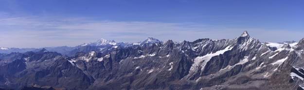 Westliches Panorama mit Mont Blanc und Matterhorn